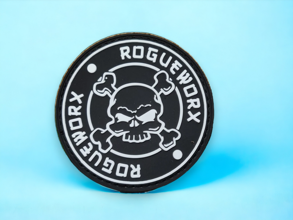 ROGUEWORX ROUND PATCH - BLACK & WHITE