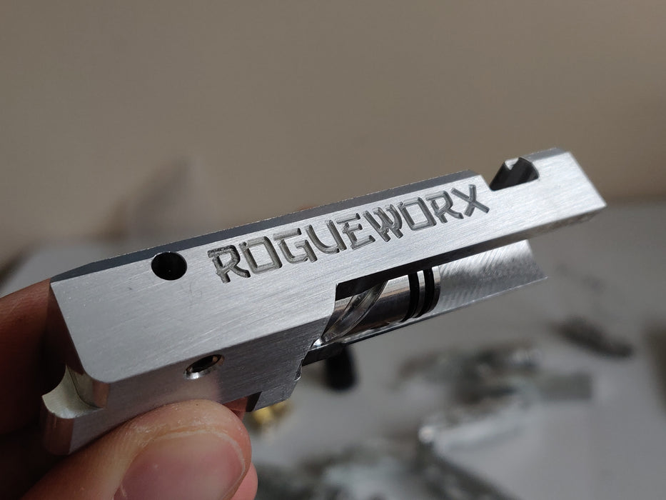 RW KC-02 CNC Aluminium Bolt Carrier V14